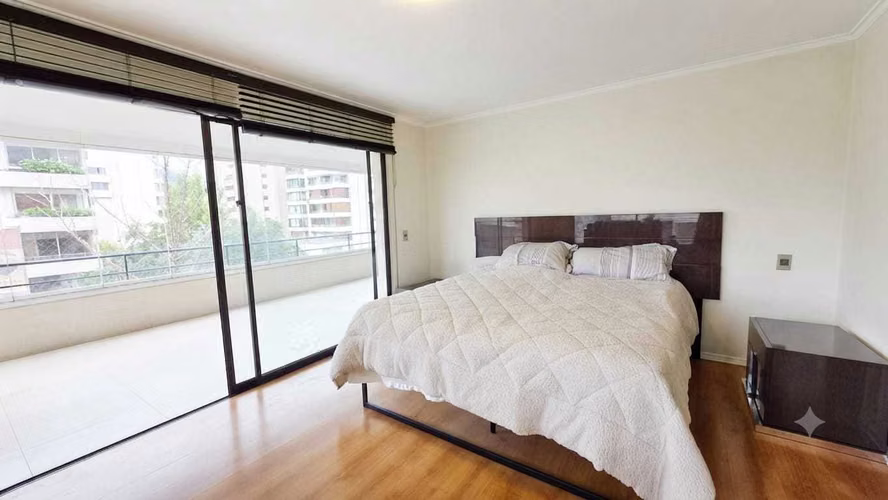 Exclusivo Departamento en El Golf 3 Dormitorios (177955)
