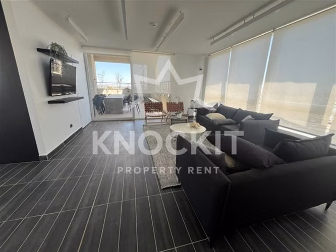Arriendo Depto Nuevo con Balcón de 2D2B en San Joaquín