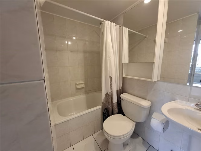 E. Español 1D 1B 39 m2 interiores y 3.5 de terraza est y bod