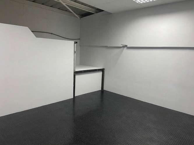 Local comercial en arriendo frente a Mall Arauco Maipú