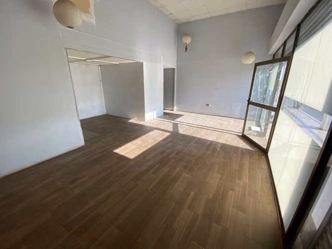 Local comercial en arriendo frente a Mall Arauco Maipú