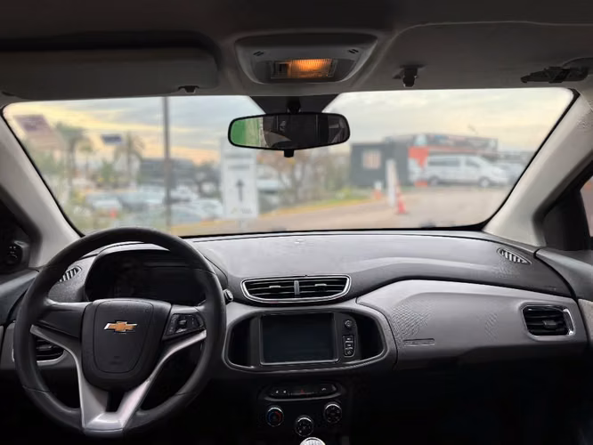 Chevrolet Onix 1.4 LT 4X2 HB MT 5P 2019