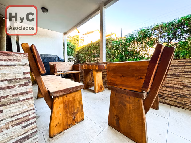 Casa Familiar en Viña del Mar Alto: 4 Dormitorios, 3 Baños + Estudio Independiente