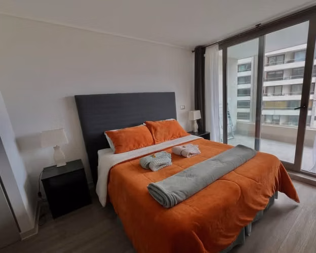 ARRIENDO AÑO CORRIDO 1 DORMITORIO SIN MUEBLES