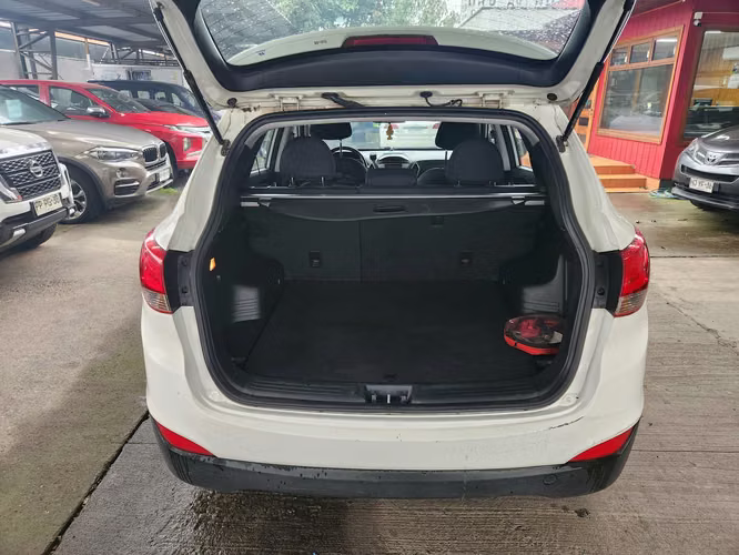 Hyundai Tucson 2.0 TURBO DIESEL full equipo