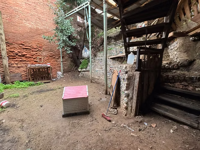 Casona tradicional en venta, Subida Ecuador, Valparaíso