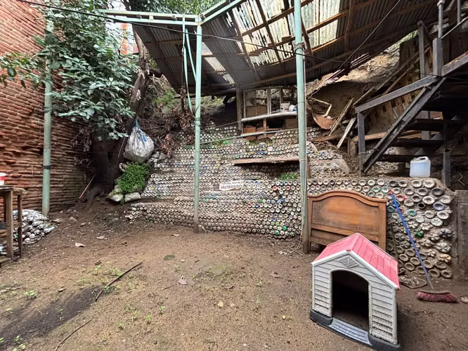 Casona tradicional en venta, Subida Ecuador, Valparaíso
