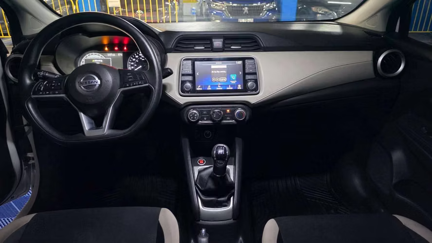 NISSAN  VERSA 1.6  ADVANCE MT 2022