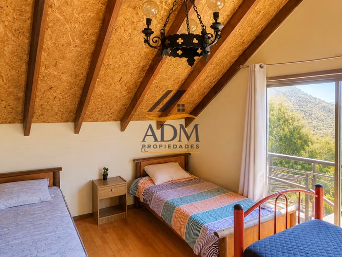  ¡Gran Oportunidad de Inversión en Olmué! Complejo Turístico con 2 Cabañas Independientes, Piscinas Privadas y Tinaja– Olmué
