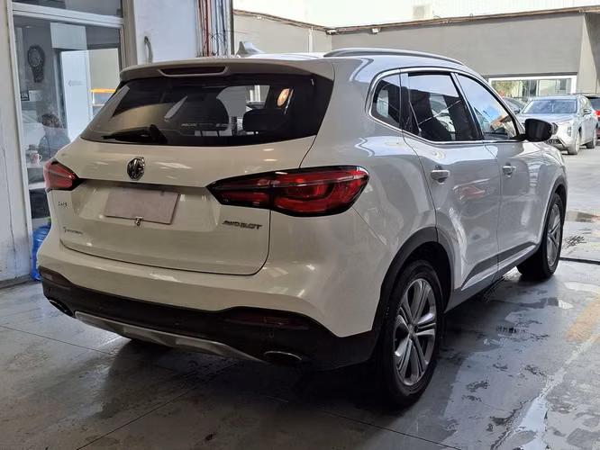 MG HS 2023 - Imagen 8