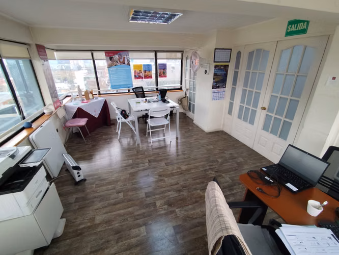Amplia Oficina en arriendo 70 M2, centro Concepción.
