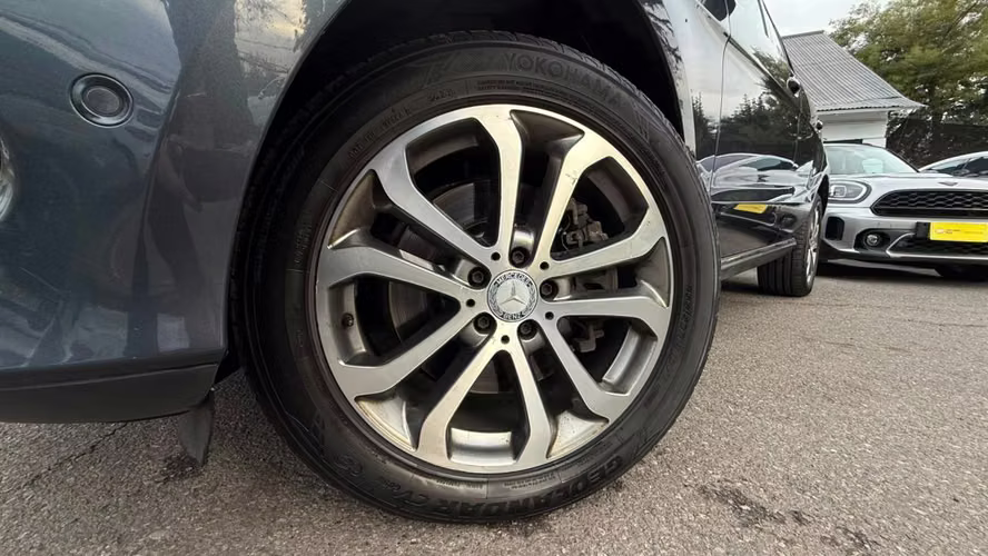 MERCEDES BENZ GLE 400 SPORT (2016)