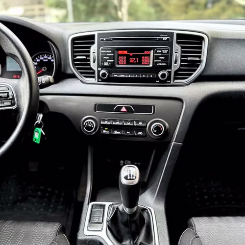 Kia Sportage LX 2.0 (2017)