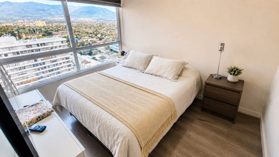 Departamento en VENTA de 1D 1B y Bodega con Excelente Vista en Macul