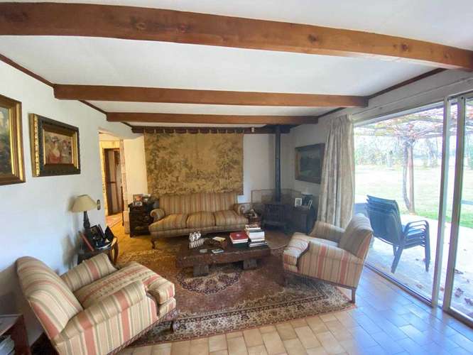 Arriendo casa luminosa en sector La Cabaña (177990)