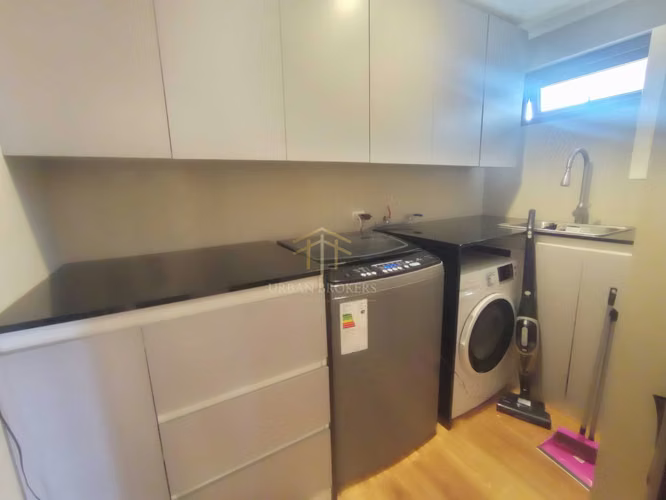 Moderna Casa en San Joaquín: UF 6.300 (178001)