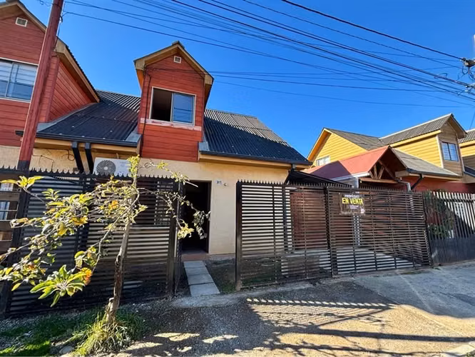 Casa en arriendo de 4 dorm. en Talca