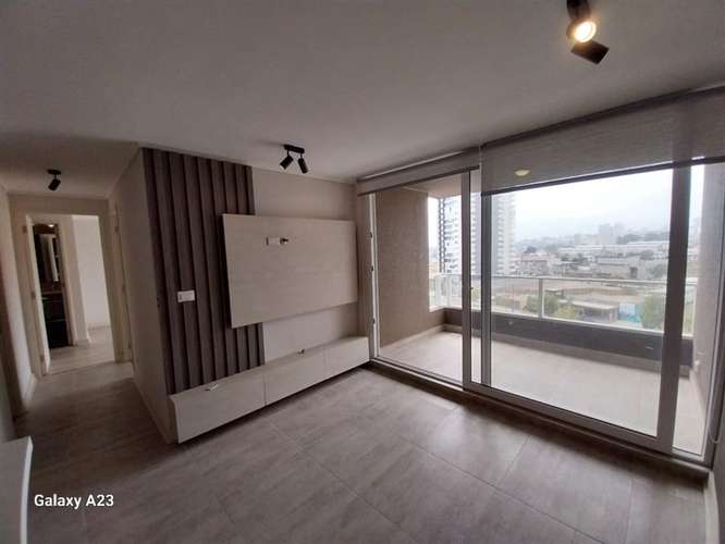 Departamento en arriendo con vista parcial al MAR