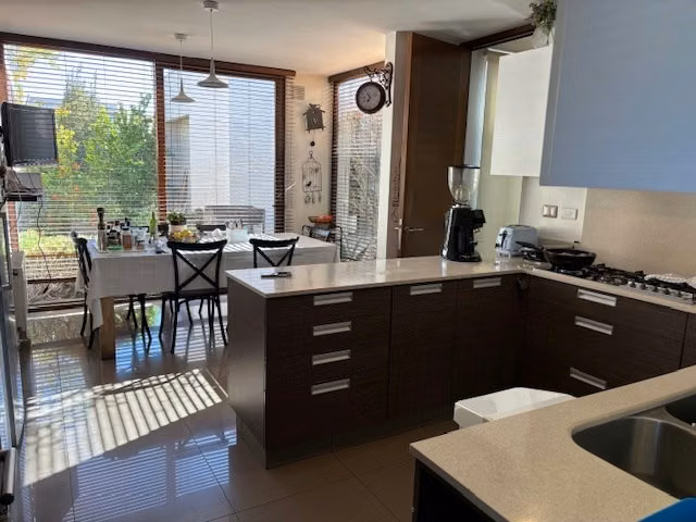Condominio Lagares Lindo jardín formado Quincho Gimnasio