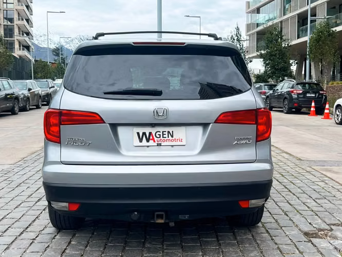 HONDA PILOT TOURING AWD 3.5 2018