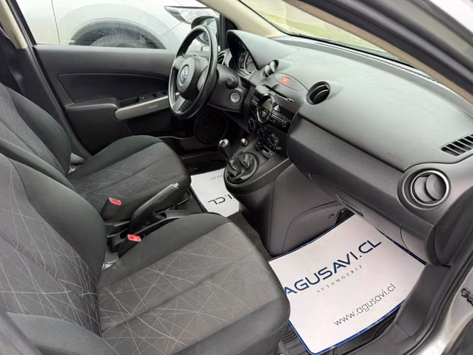 MAZDA 2 V 1.5 SPORT MT 2015