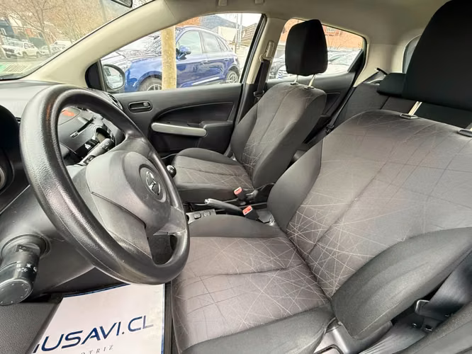 MAZDA 2 V 1.5 SPORT MT 2015