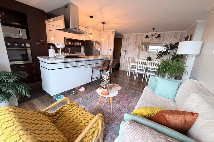 Venta de departamento remodelado en las condes - Imagen 2