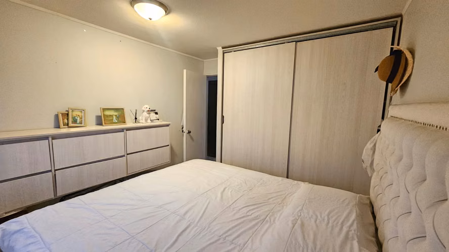 Vendo Departamento Excelente Estado - Condominio Lomas de Miramar 5to piso