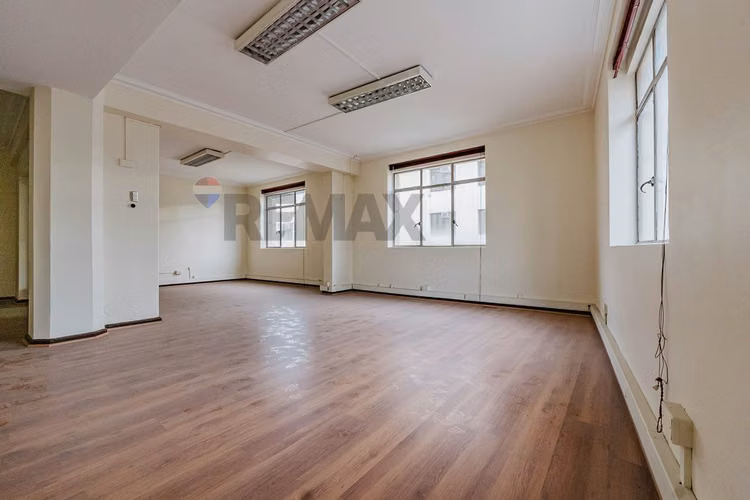 Gran oficina de 205 m² en casco histórico
