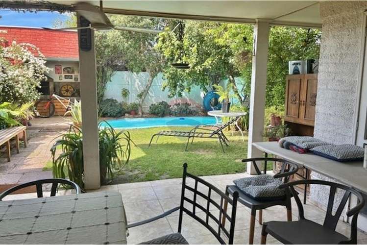 Amplia casa con piscina - ciudad satélite, maipú - Imagen 14