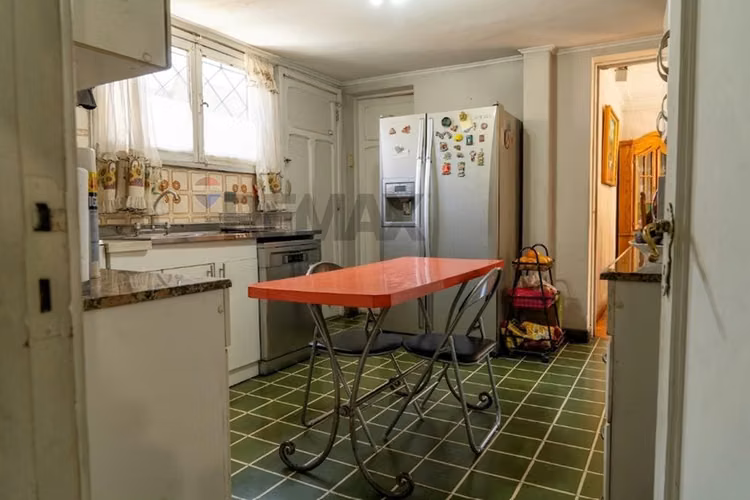Casa con alto potencial comercial - Imagen 13