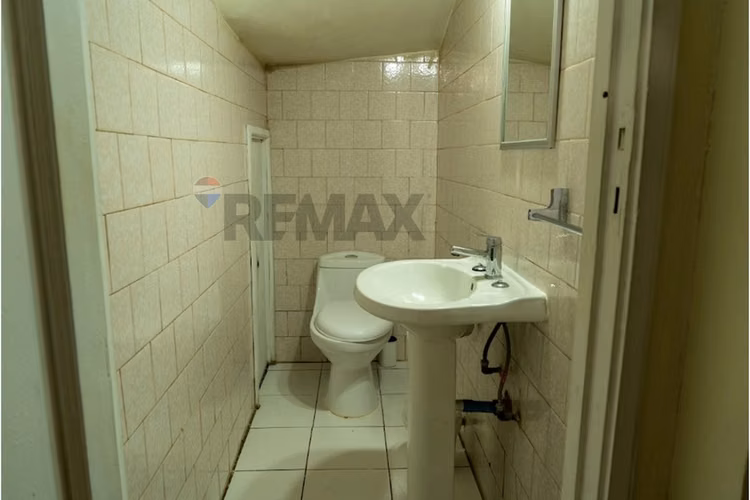 Casa con alto potencial comercial - Imagen 23