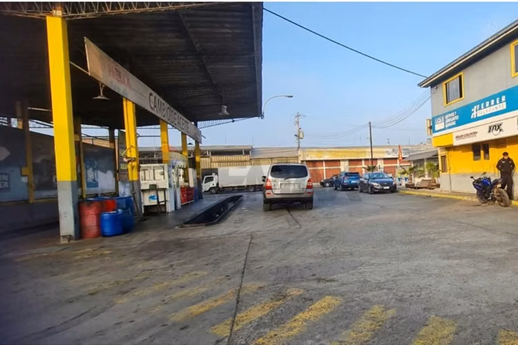Lubricentro en venta