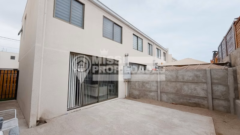 VENDE CASA CONDOMINIO LLANQUIHUE, ANTOFAGASTA