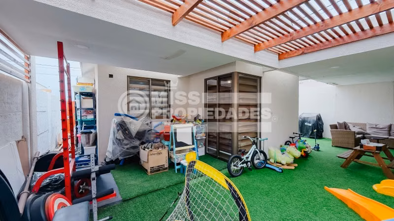 VENDE CASA CONDOMINIO LLANQUIHUE, ANTOFAGASTA