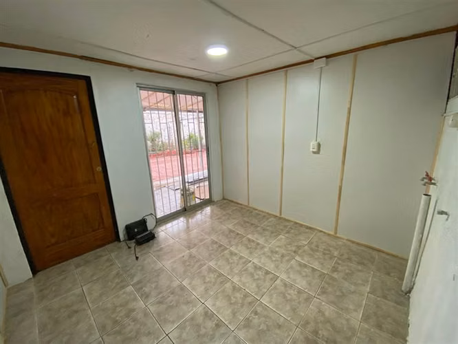 CASA Impecable casa lista para habitar.