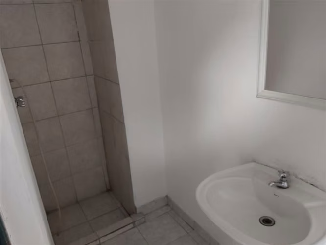 Sitio en arriendo ideal boegaje y distribucion