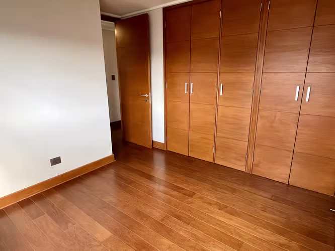 EEN VENTA 3 DORMITORIOS PLAZA LOS DOMINICOS