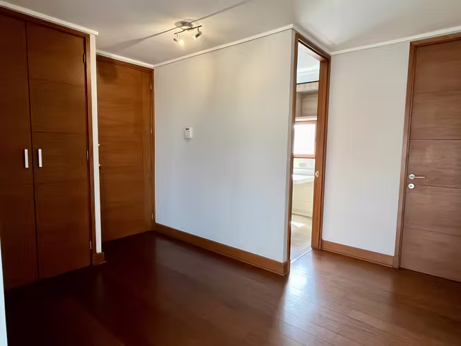 EEN VENTA 3 DORMITORIOS PLAZA LOS DOMINICOS