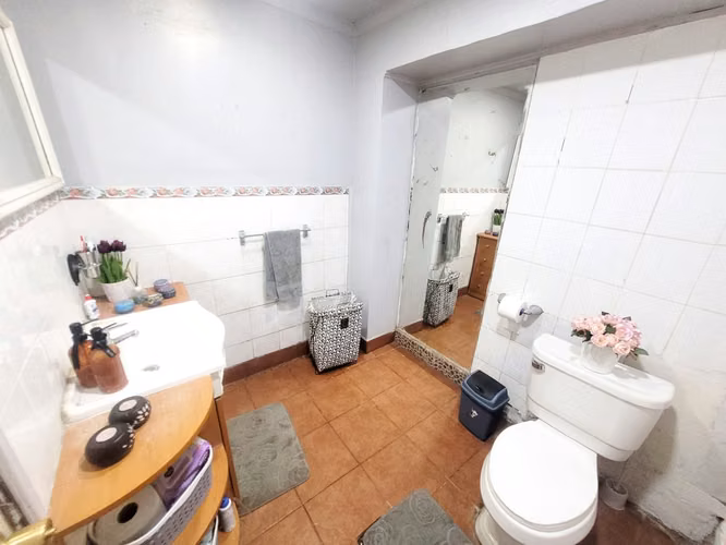 Se Vende Amplia Casa Cercana a Plaza Maipú