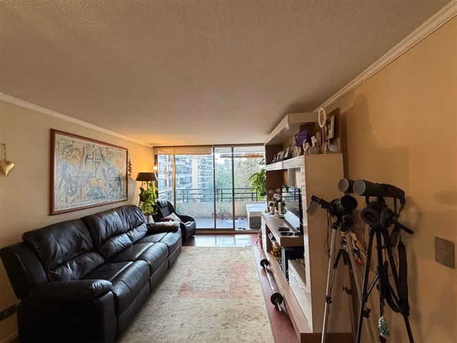 Departamento en venta de 2 dorm. en Las Condes