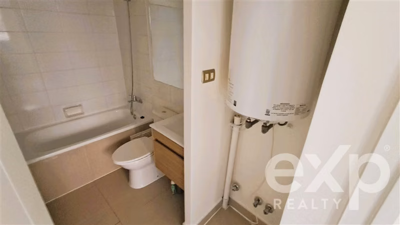 Departamento en arriendo 1D, 1B + bodega - Catedral, Stgo