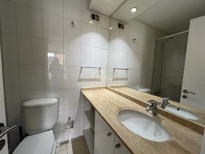 Amoblado, 2 dorm. 2 baños. Estac. Metro Manuel Montt