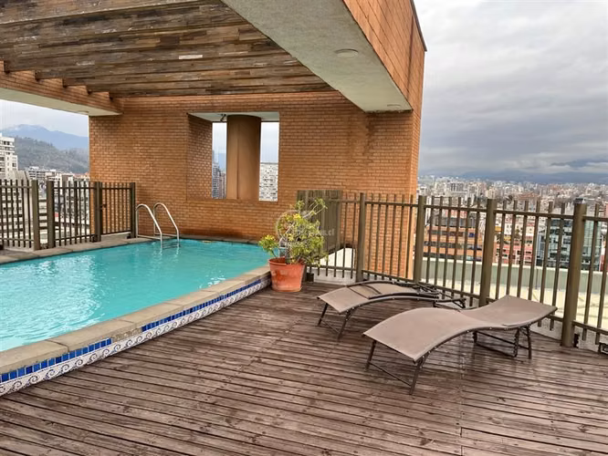 Amoblado, 2 dorm. 2 baños. Estac. Metro Manuel Montt