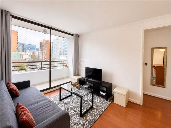 Amoblado, 2 dorm. 2 baños. Estac. Metro Manuel Montt