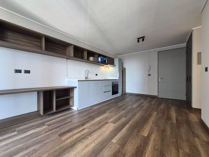 RETAIL Av Vicuña Mackenna 7197 2 Dorm Piso 11