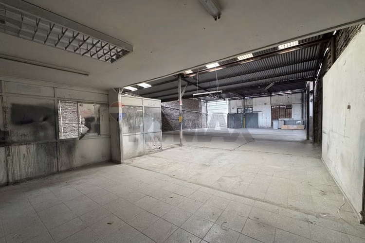 Arriendo oficina - galpón viel/autop central
