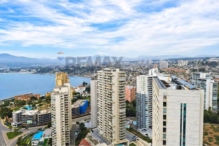 Hermoso depto. vista al mar 2d 2b