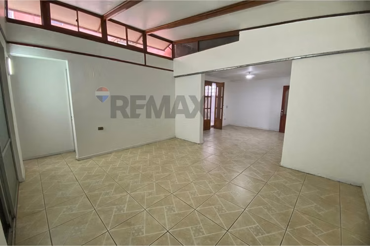 Arriendo casa grande en garibaldi, sur en arica