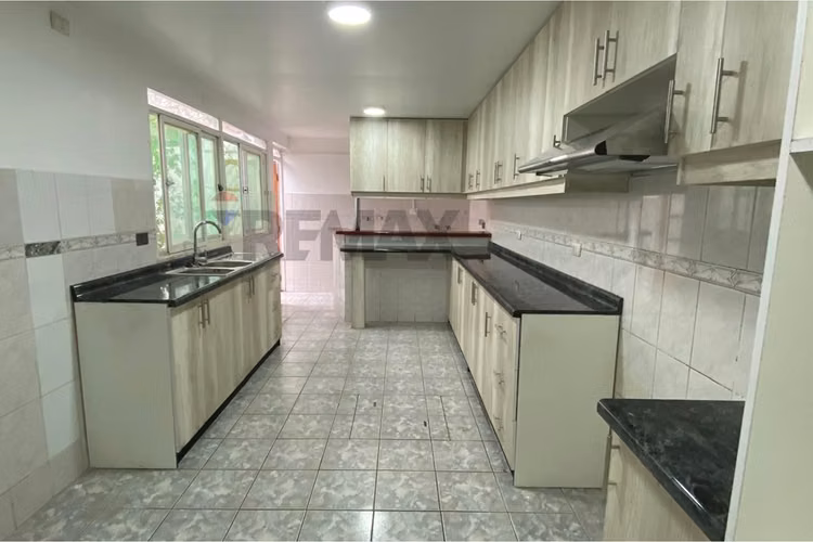 Arriendo casa grande en garibaldi, sur en arica